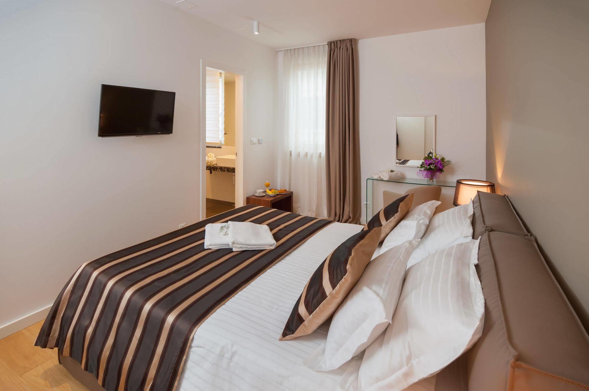 Residence By Vestibul Palace Split Extérieur photo